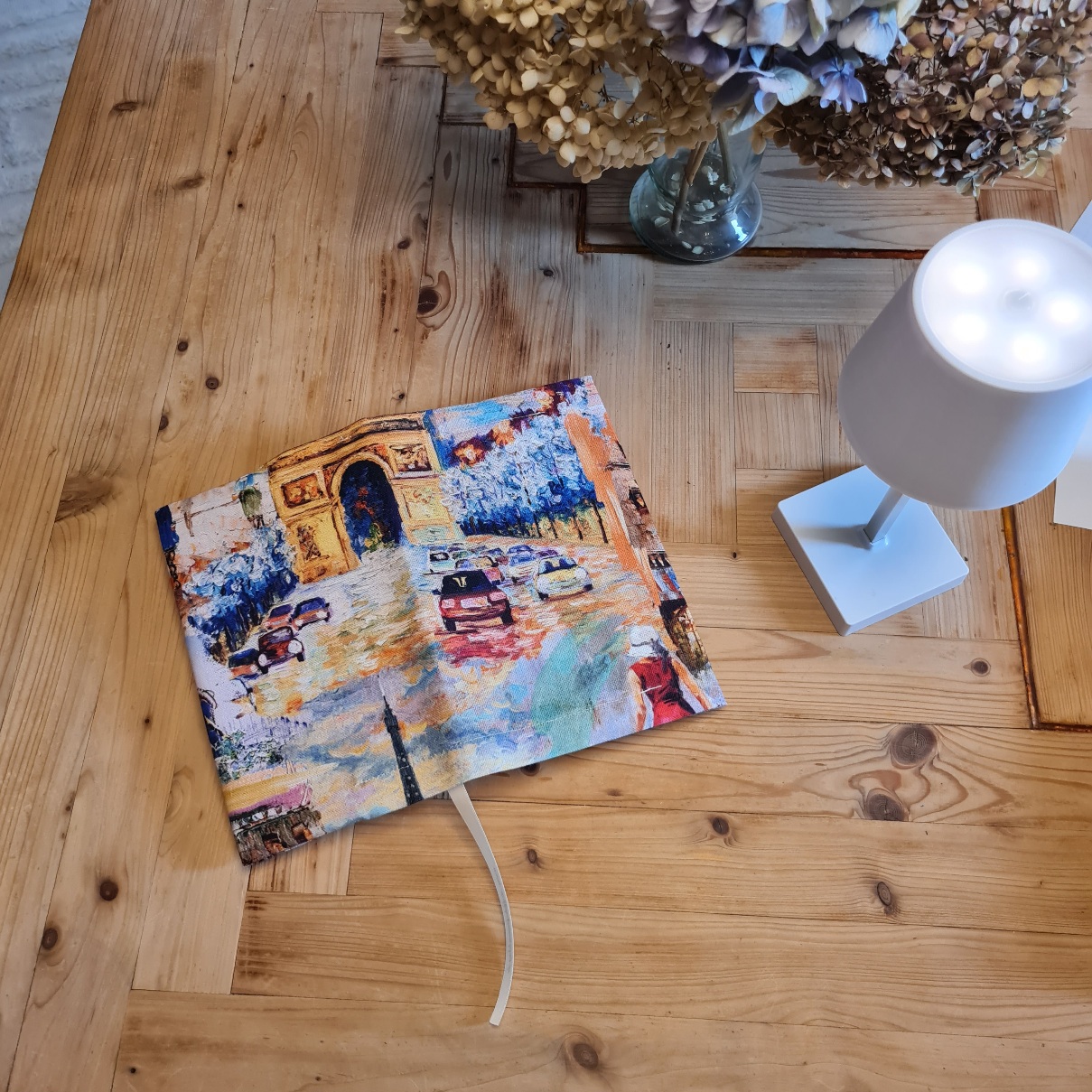 Buchhülle, Motivstoff im einzigartigen "Stoffi-Design", Paris ART – Bild 4